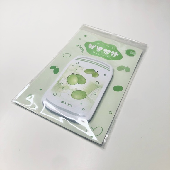 [BNWT] Set of 3 Cute Sticky Notes - Picture 4 of 5